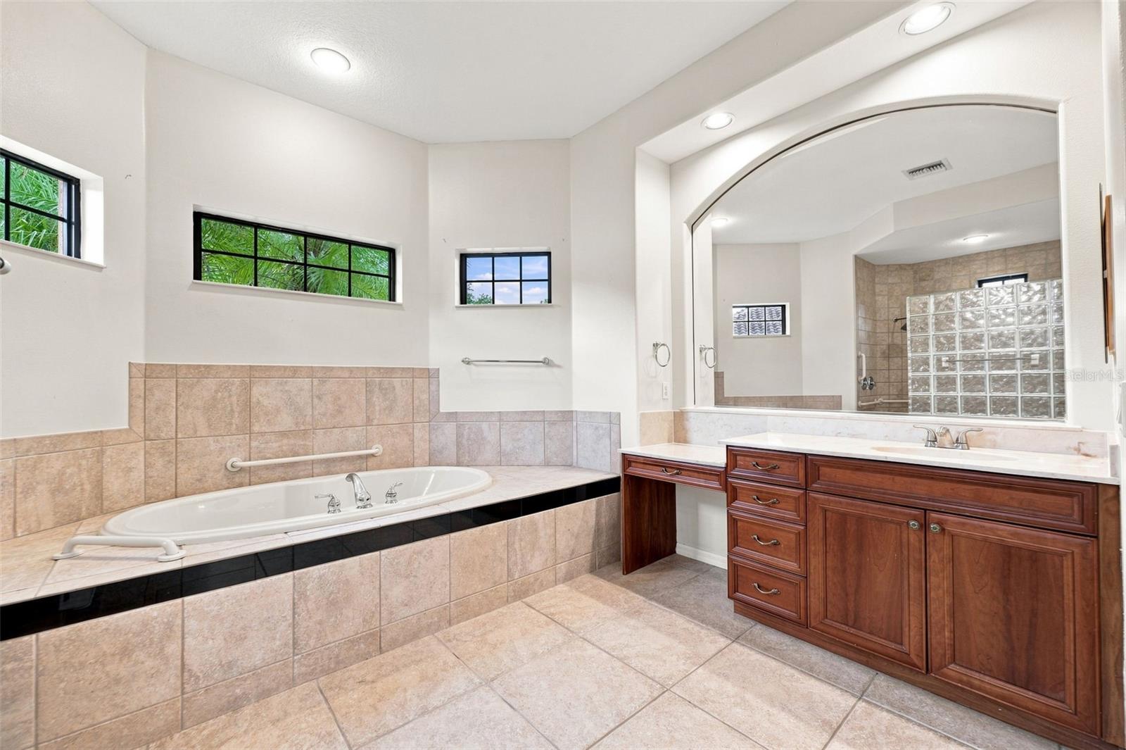 10609 Cheval Pl Property Photo 40