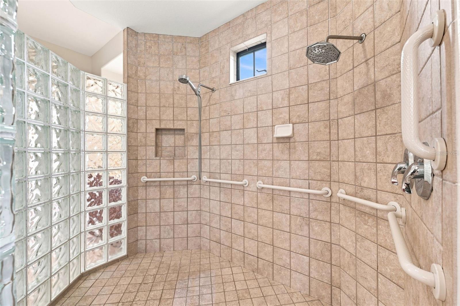 10609 Cheval Pl Property Photo 41