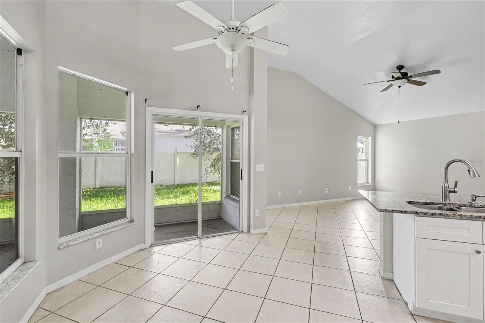28809 Windover St Property Photo 8