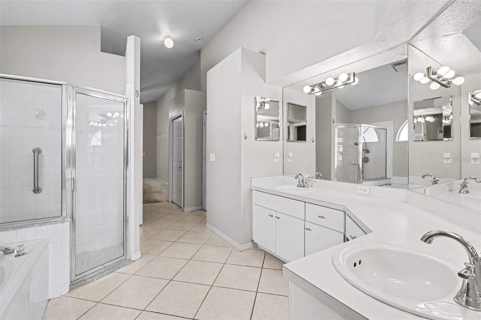 28809 Windover St Property Photo 14