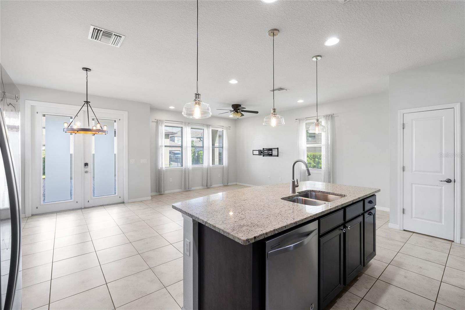 5817 Caldera Ridge Dr Property Photo 12