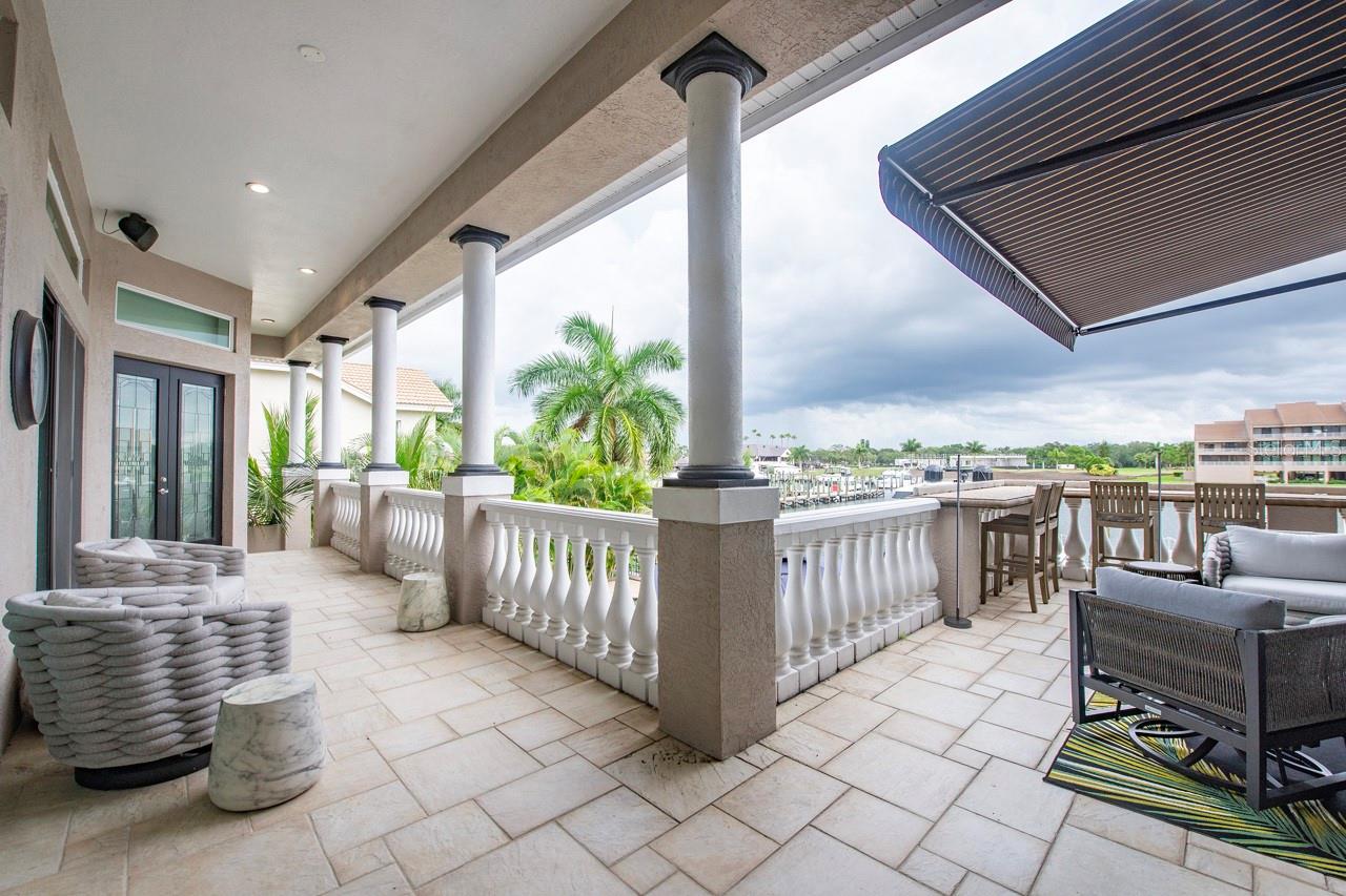 6113 Pasadena Point Blvd Property Photo 44