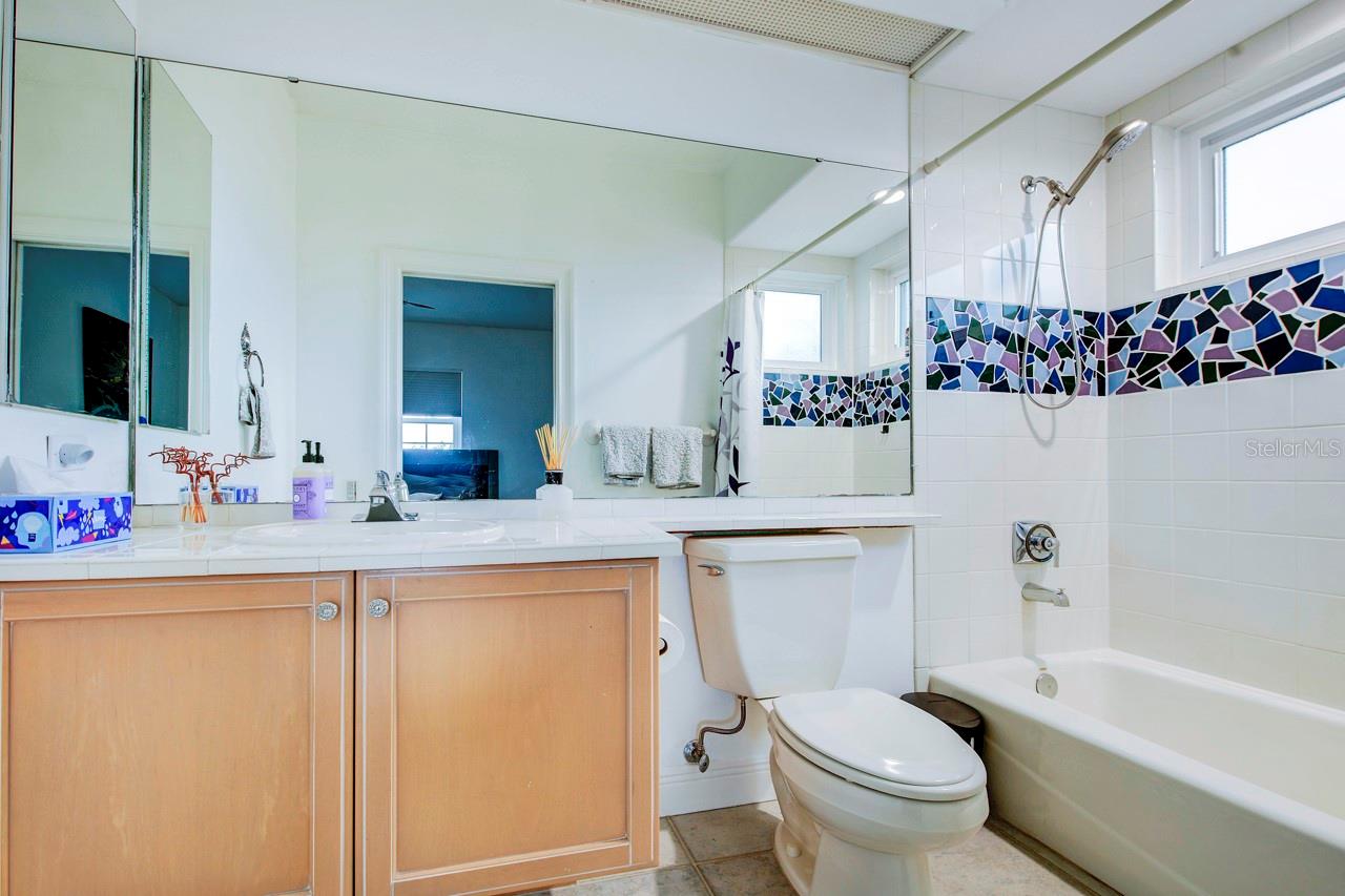 6113 Pasadena Point Blvd Property Photo 67