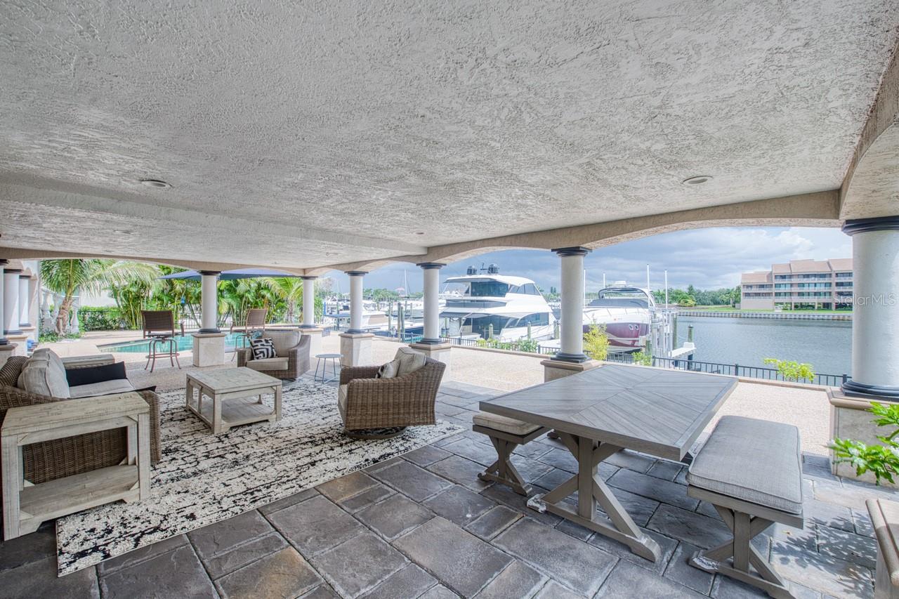 6113 Pasadena Point Blvd Property Photo 74
