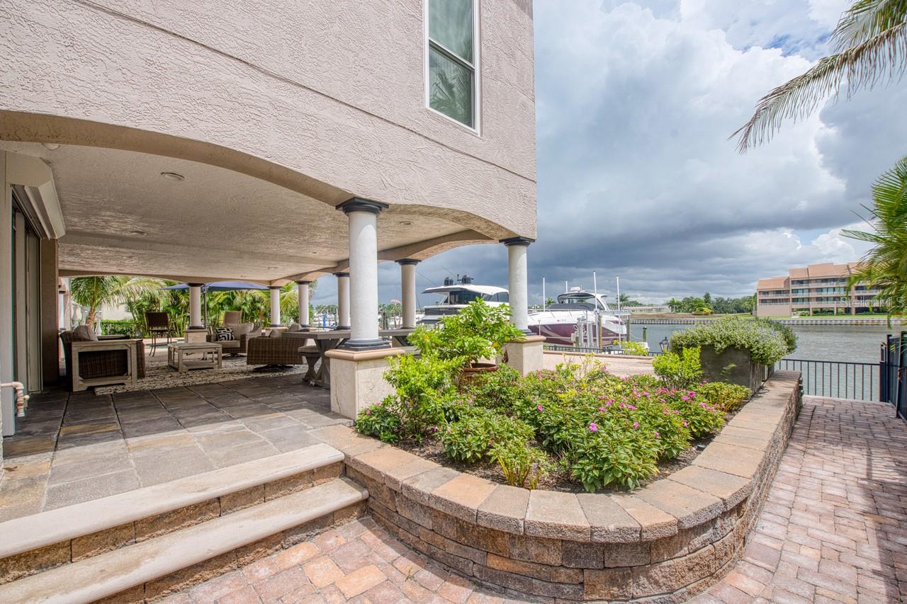 6113 Pasadena Point Blvd Property Photo 85