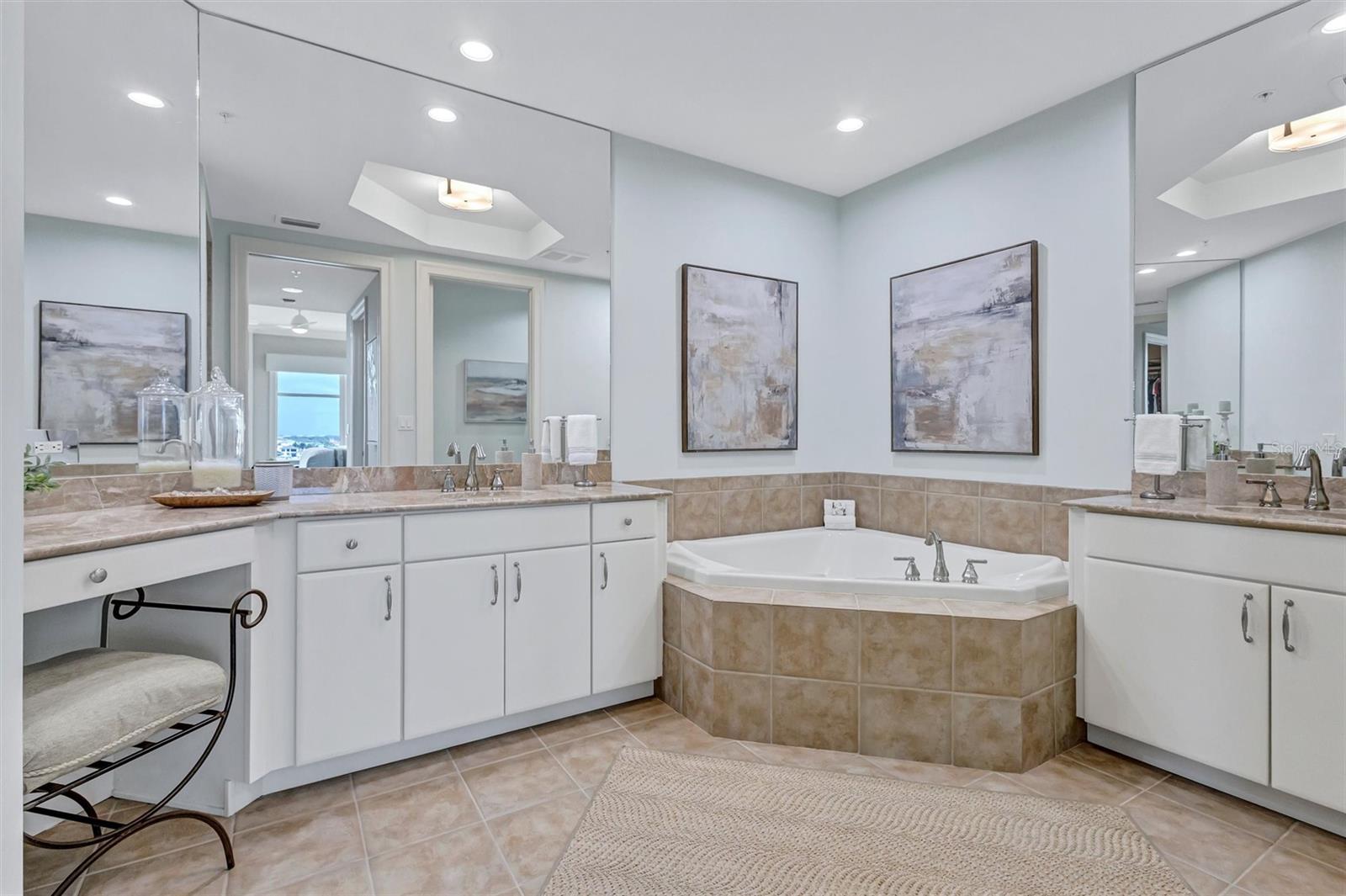 140 Riviera Dunes Way #503 Property Photo 14