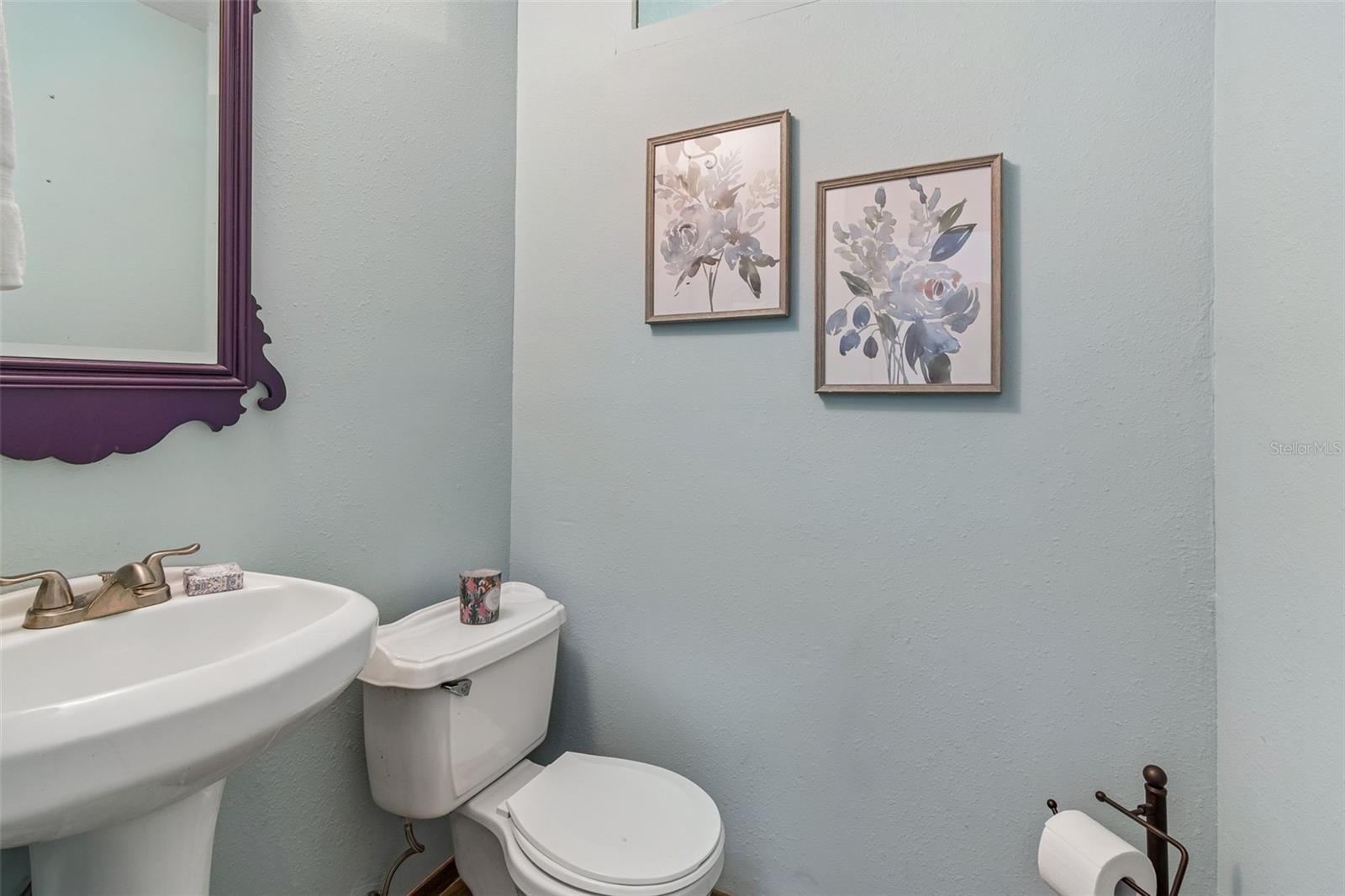 909 Tomlinson Dr Property Photo 37