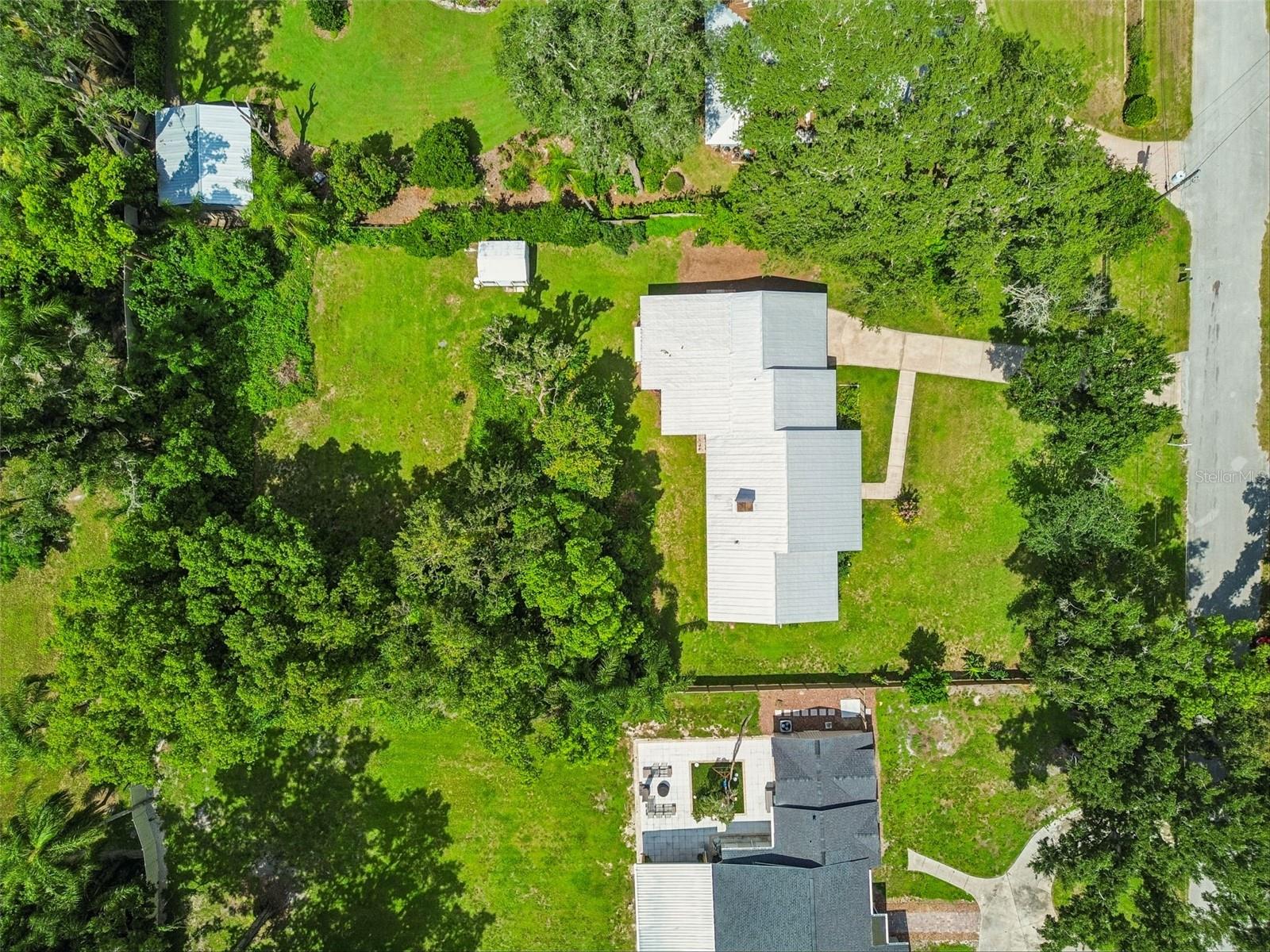 909 Tomlinson Dr Property Photo 75
