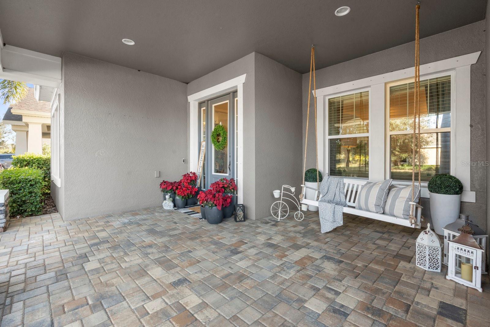 6440 Tideline Dr Property Photo 3