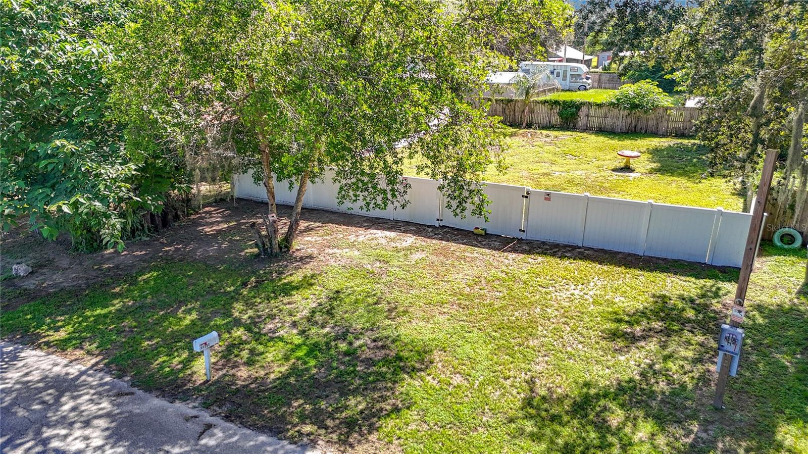 11707 Carver St Property Photo 5
