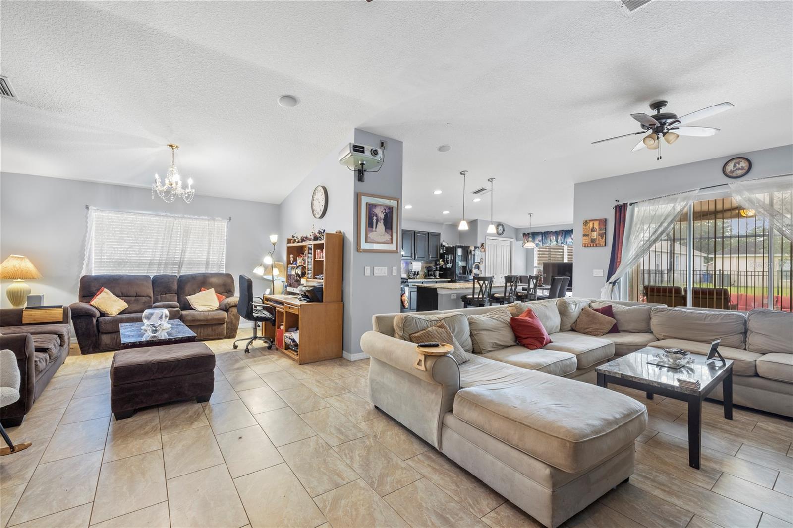 16309 Bridgeglade Ln Property Photo 8