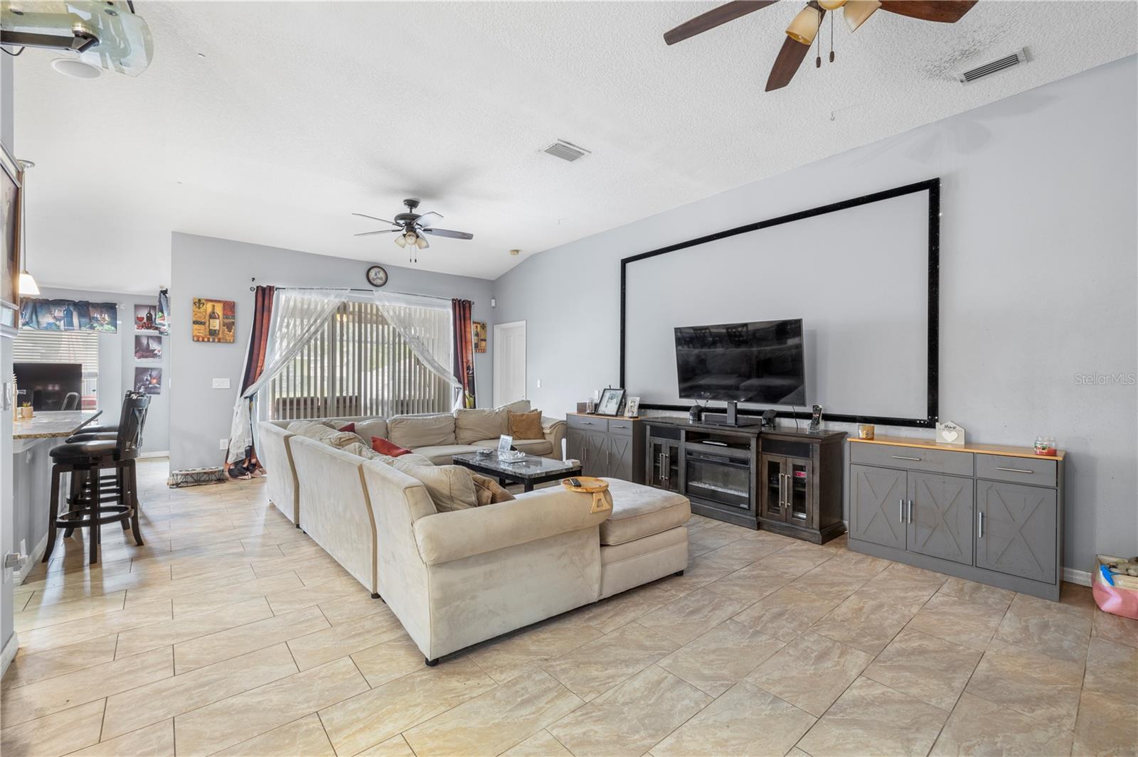 16309 Bridgeglade Ln Property Photo 9