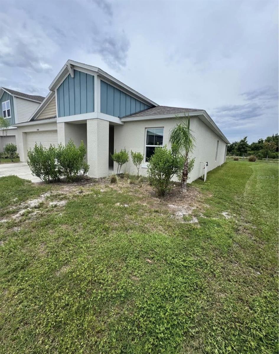 TB8538096 Property Photo 2