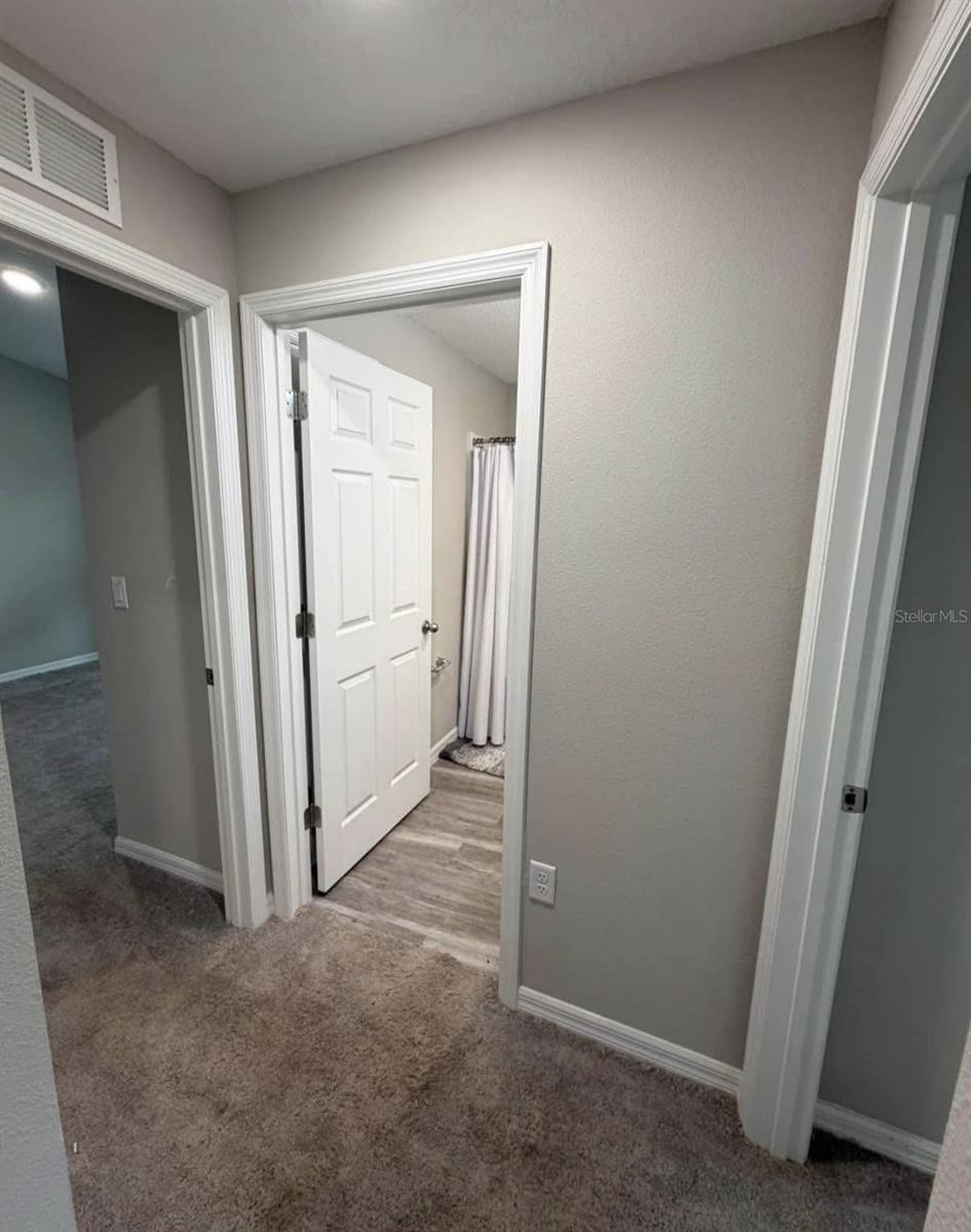 TB8538096 Property Photo 5