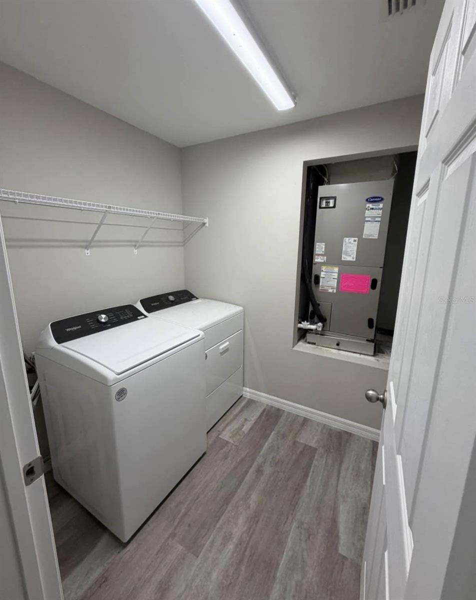 TB8538096 Property Photo 9