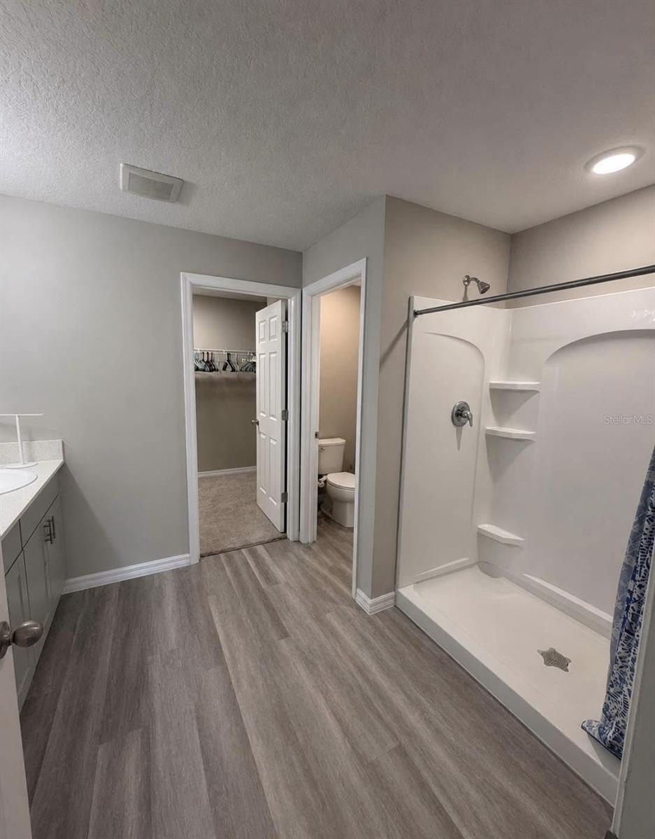 TB8538096 Property Photo 17