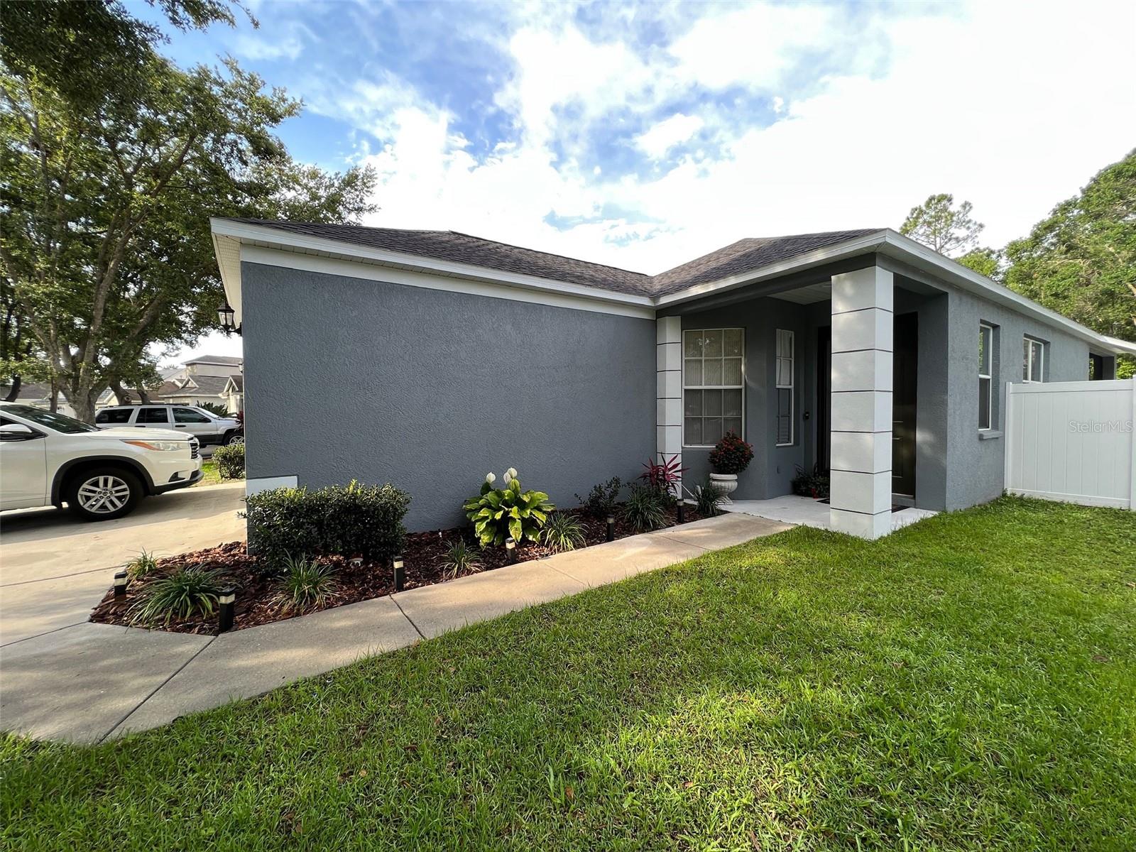 6138 Kiteridge Dr Property Photo 2