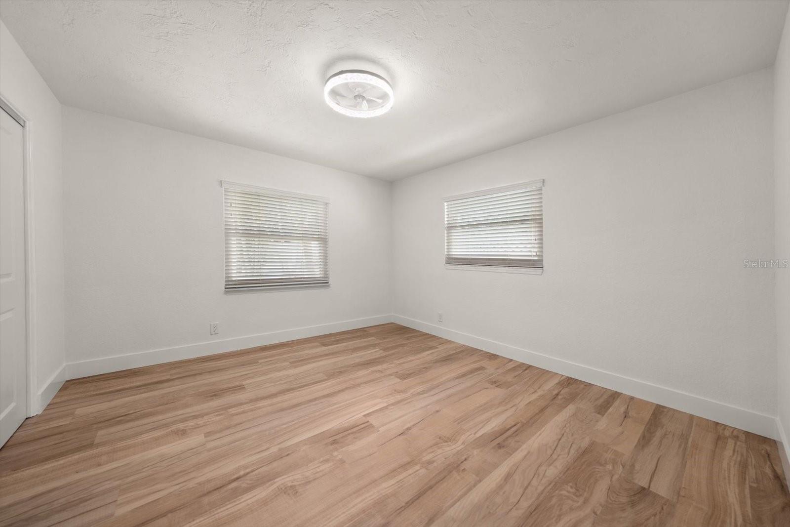 1907 Bay Blvd Property Photo 28