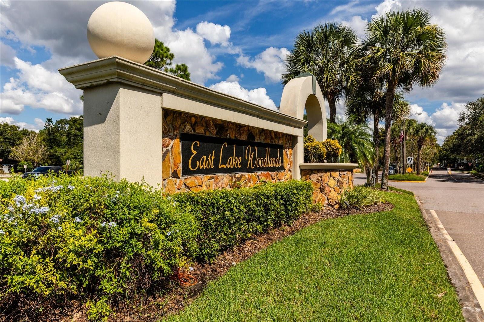 1723 Captiva Dr Property Photo 3