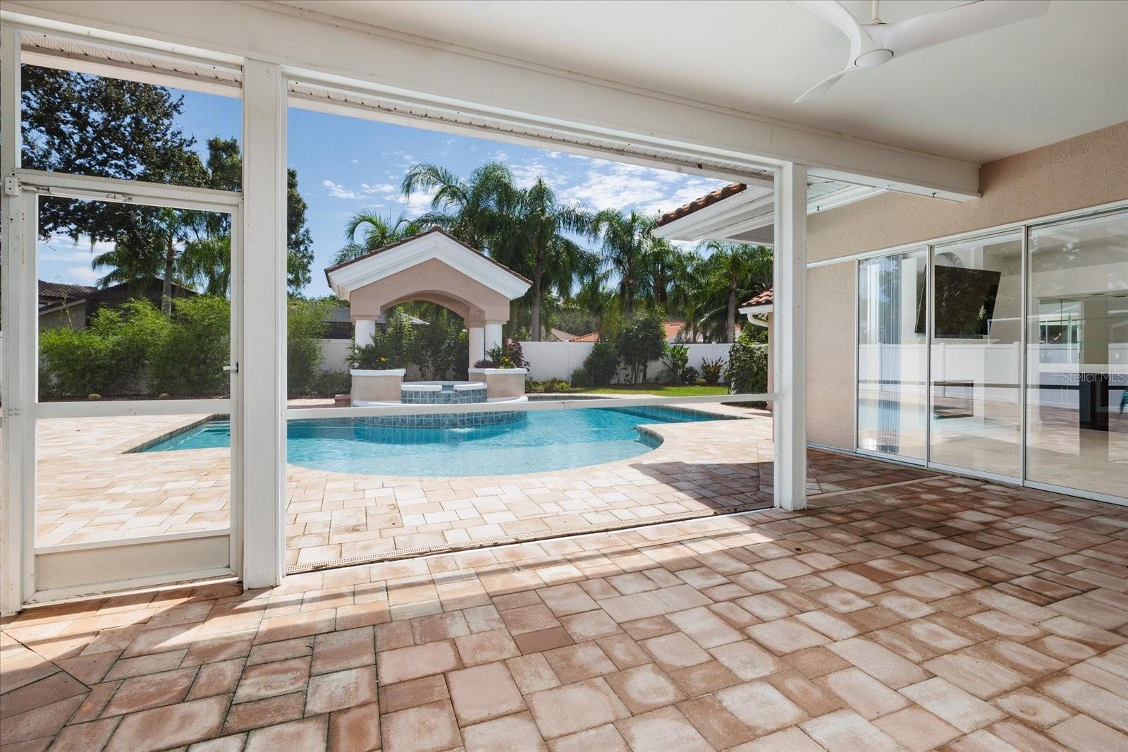 1723 Captiva Dr Property Photo 36