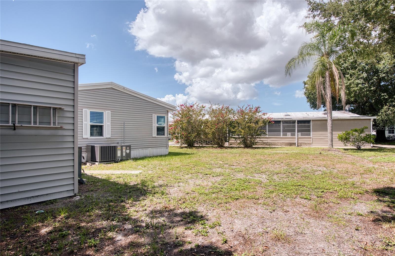 214 Dolphin Dr N Property Photo 32