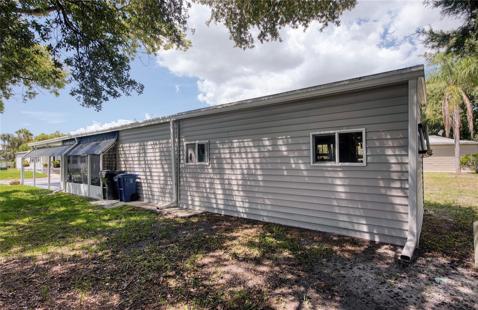 214 Dolphin Dr N Property Photo 33