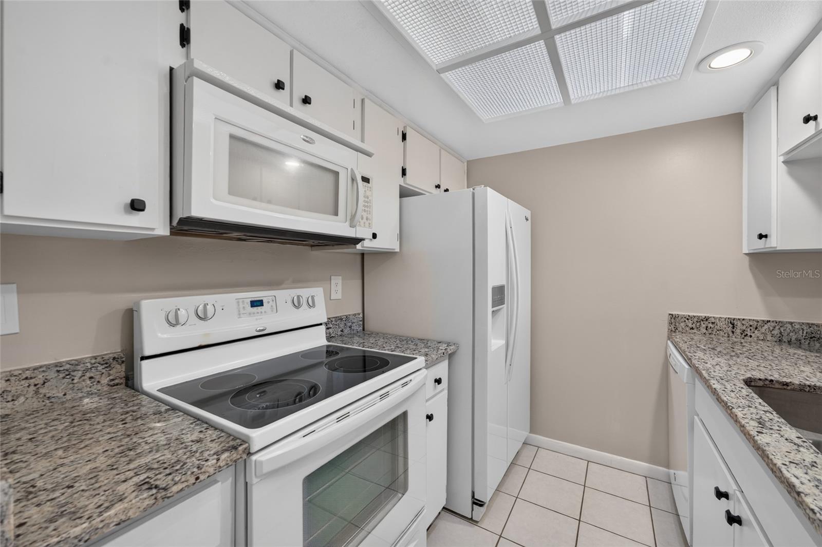 2581 Countryside Blvd #2210 Property Photo 14
