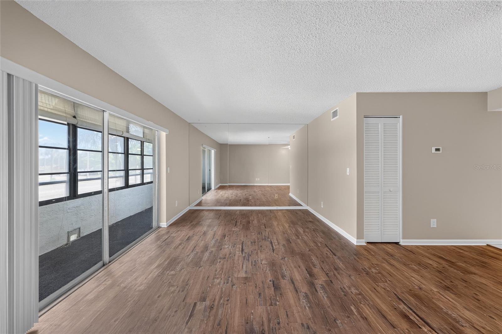 2581 Countryside Blvd #2210 Property Photo 21