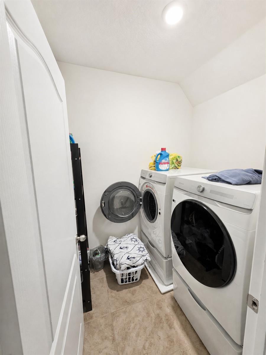 706 Peyton Brooke Way Property Photo 17