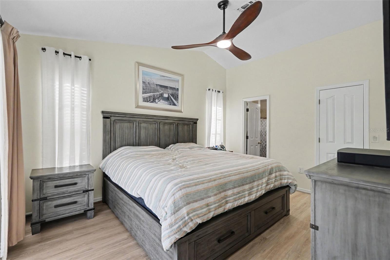 37147 Foxrun Pl Property Photo 13