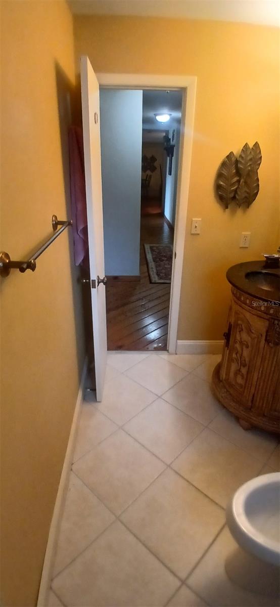 855 N Ridgewood Ave Property Photo 26