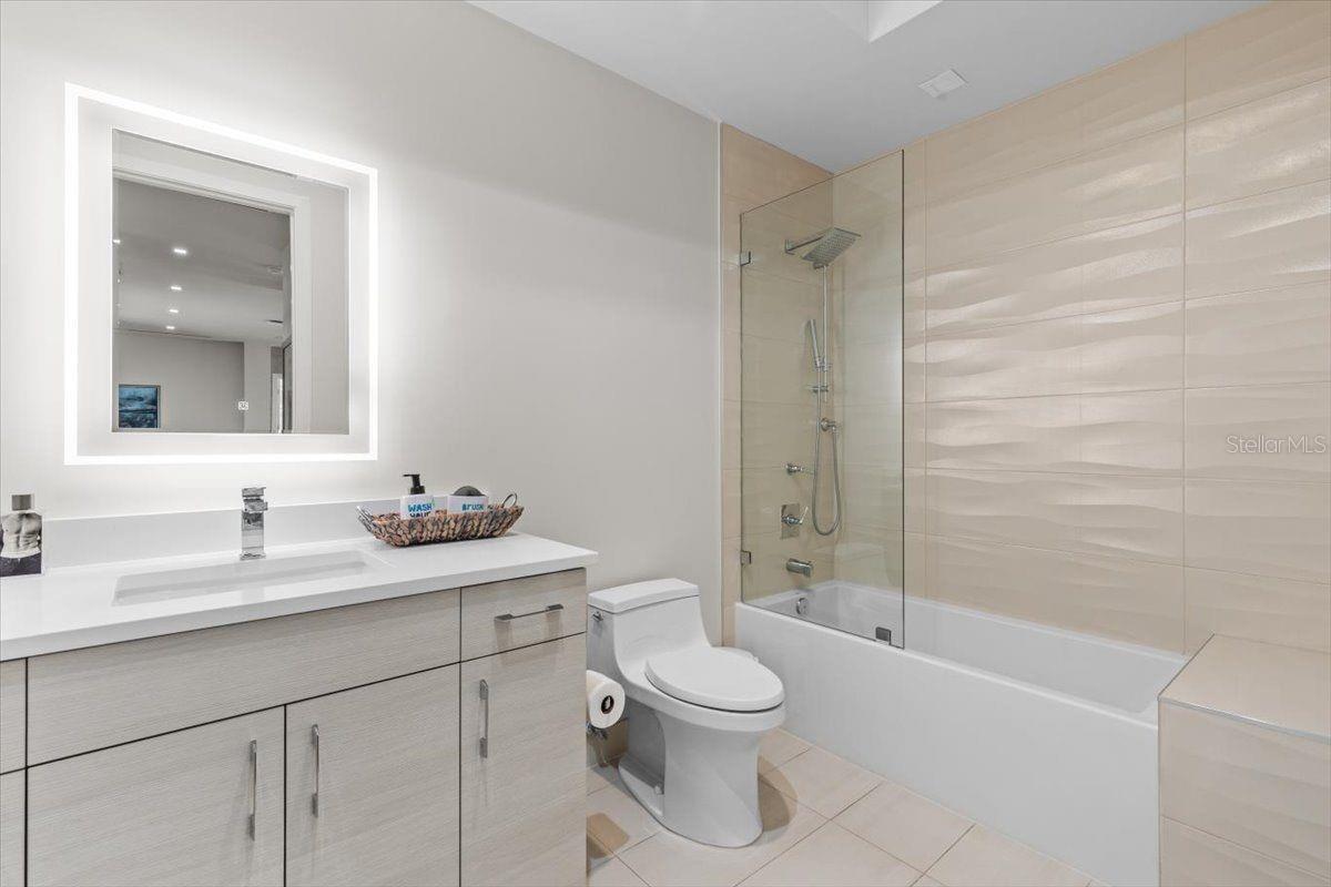 5131 W Neptune Way Property Photo 34