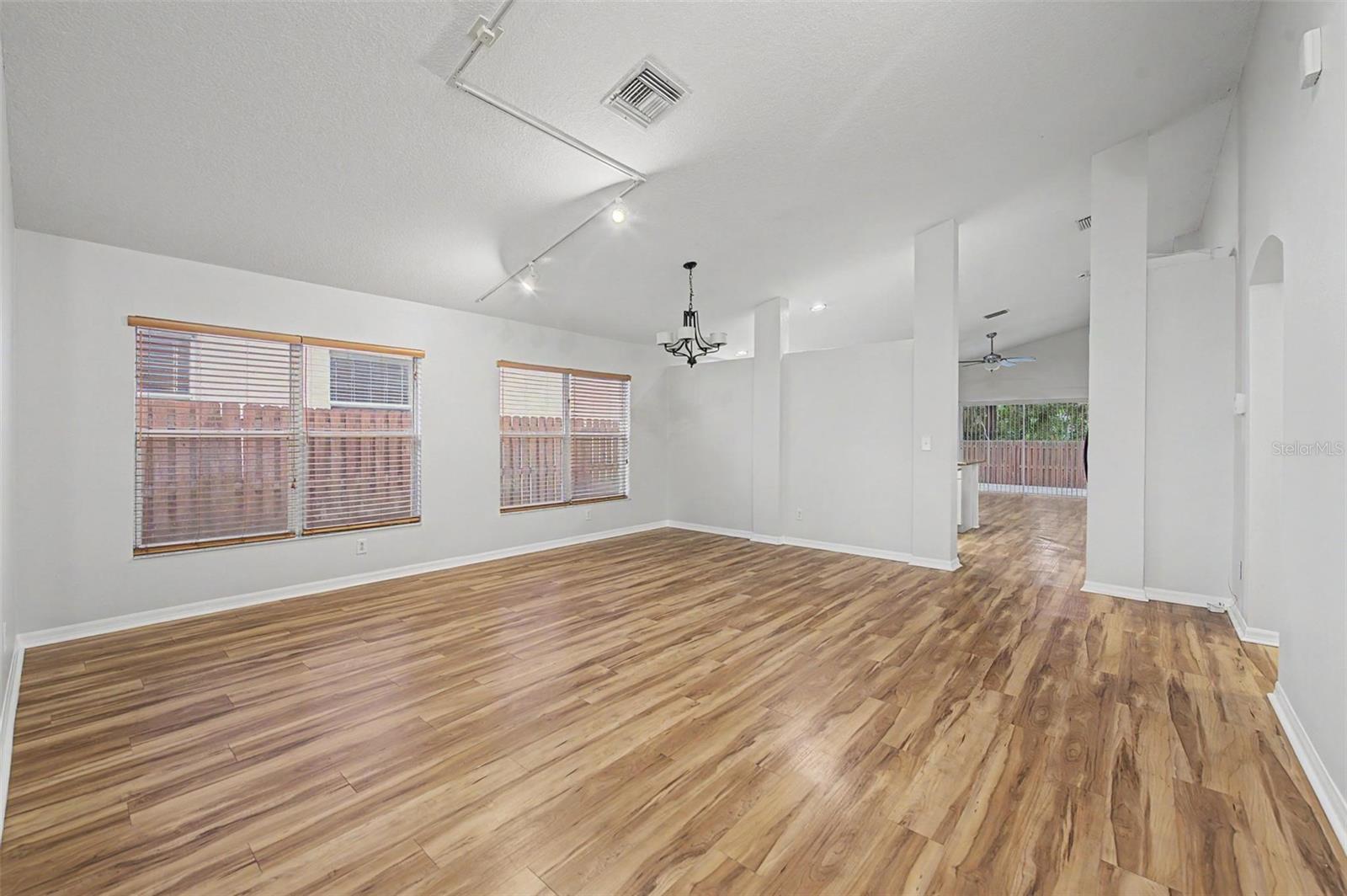 6222 Crickethollow Dr Property Photo 11