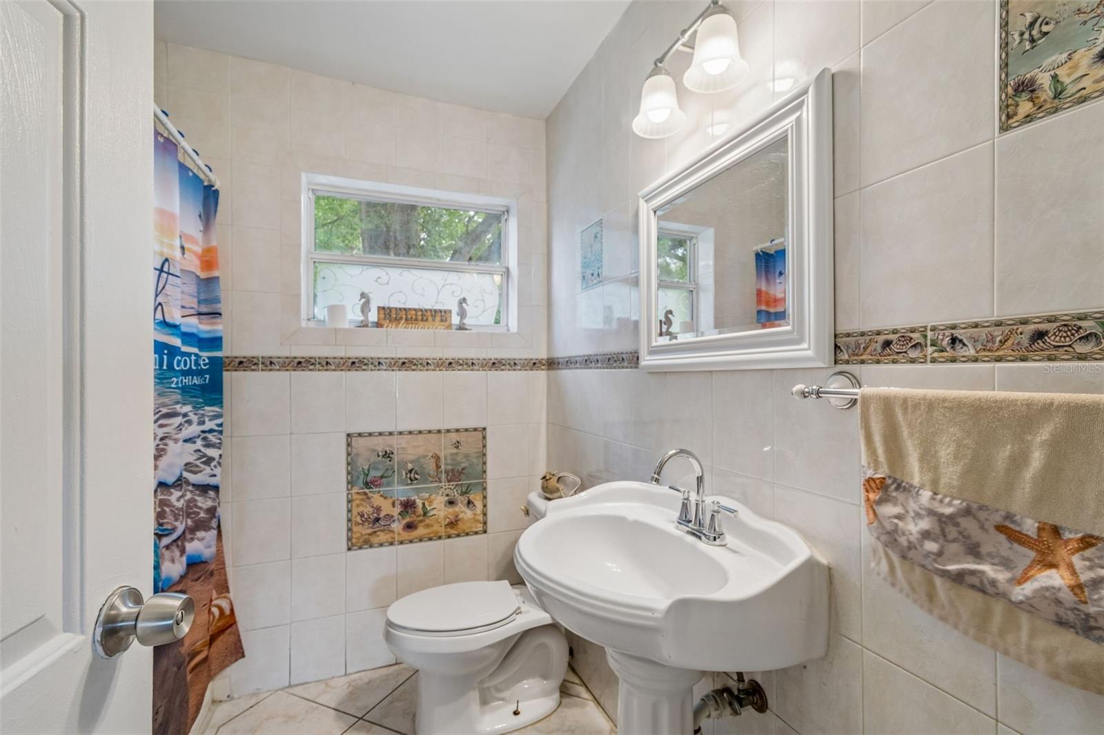 7307 N Huntley Ave Property Photo 22