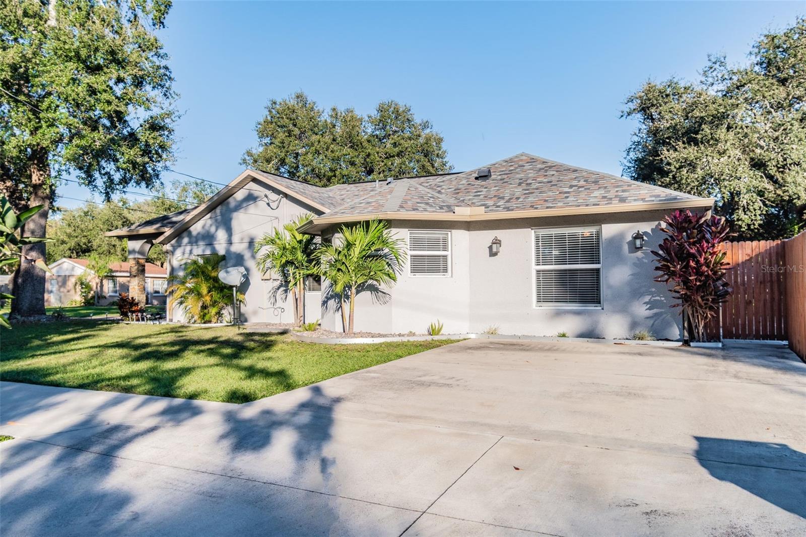 3208 W Napoleon Ave Property Photo 43