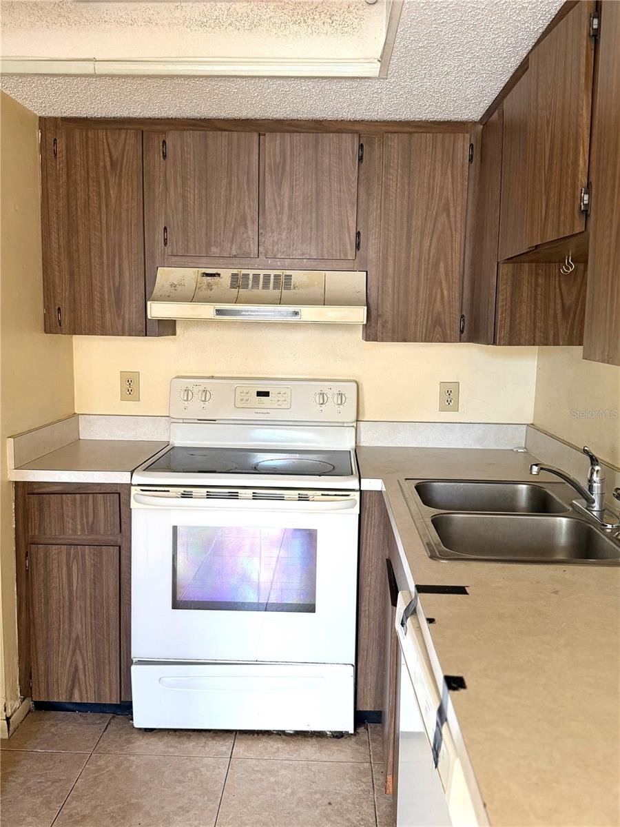 7242 Stone Haven Ct N #7242 Property Photo 10