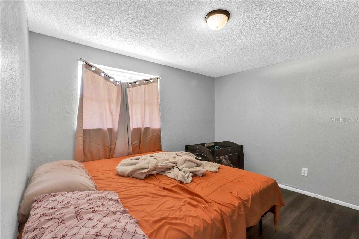 4306 9th St E Property Photo 33