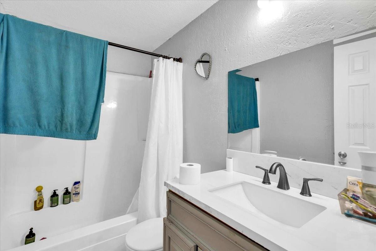 4306 9th St E Property Photo 38