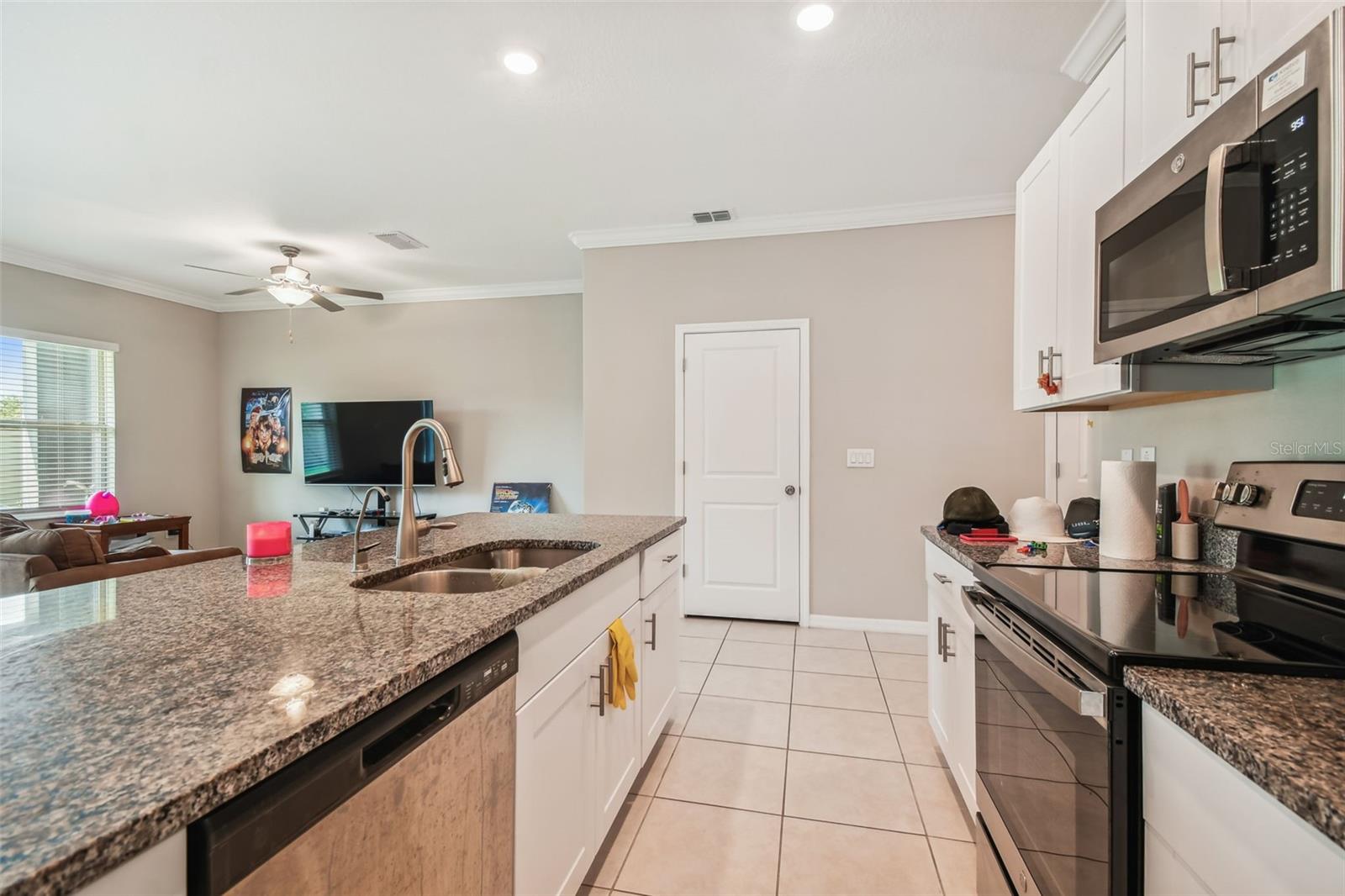 21868 Lyonia Ln Property Photo 15
