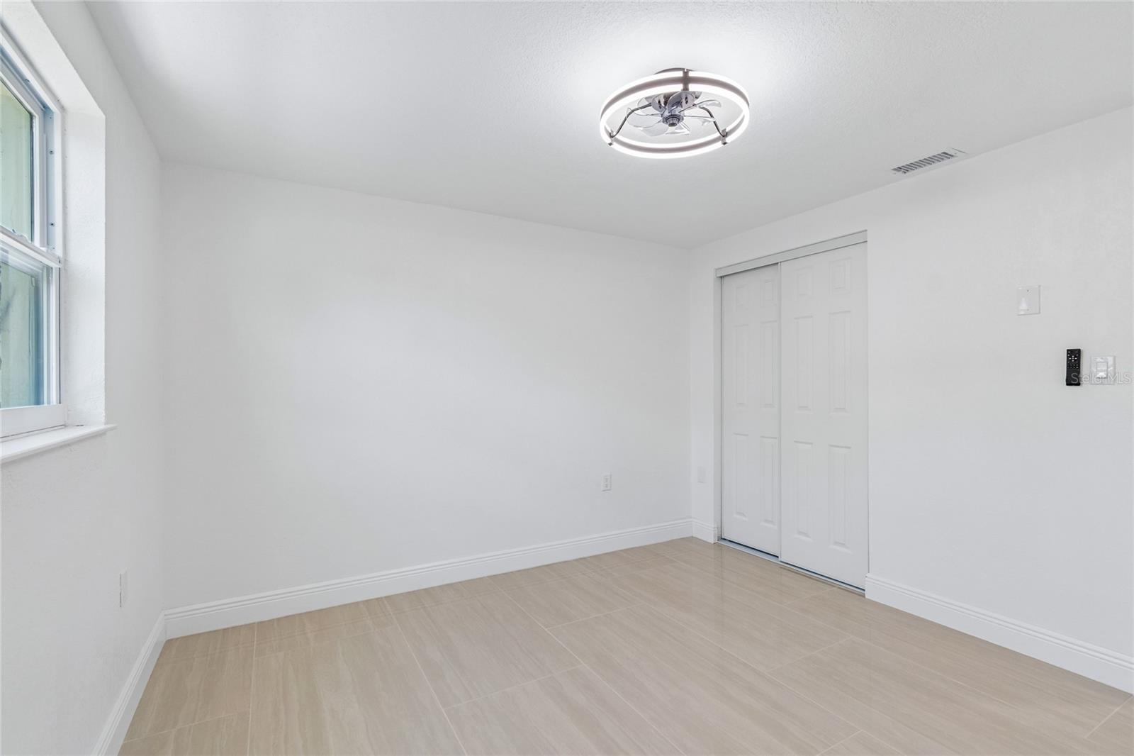 1467 Classic Dr Property Photo 35