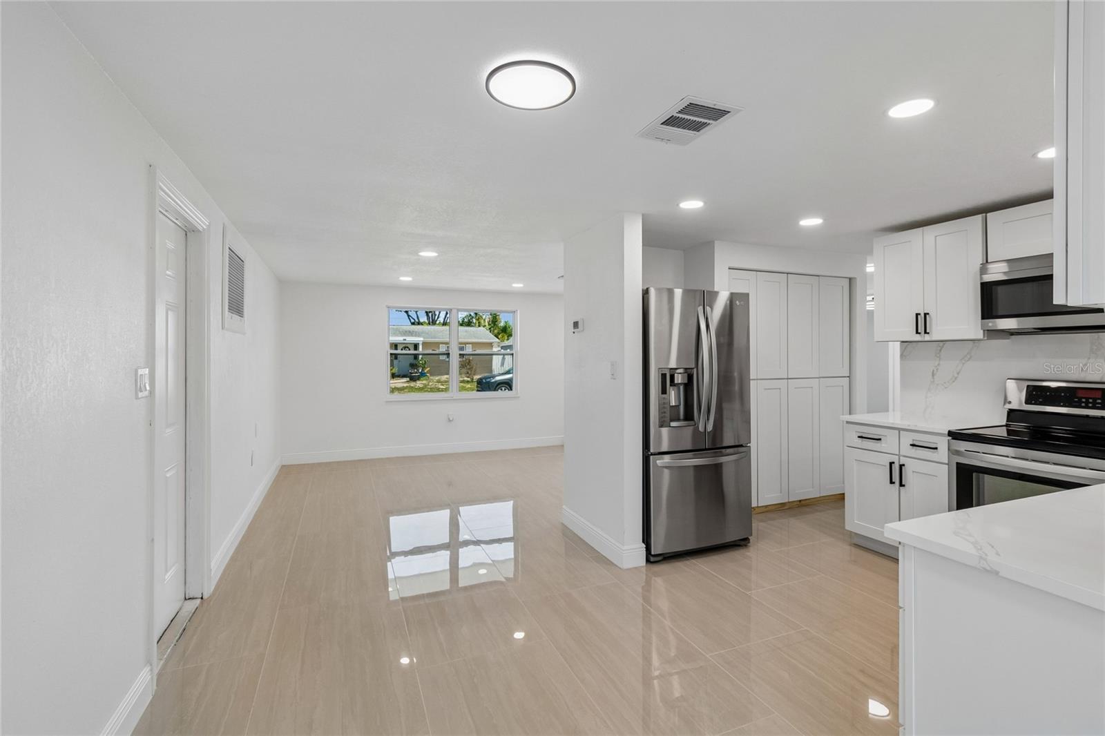 1467 Classic Dr Property Photo 43
