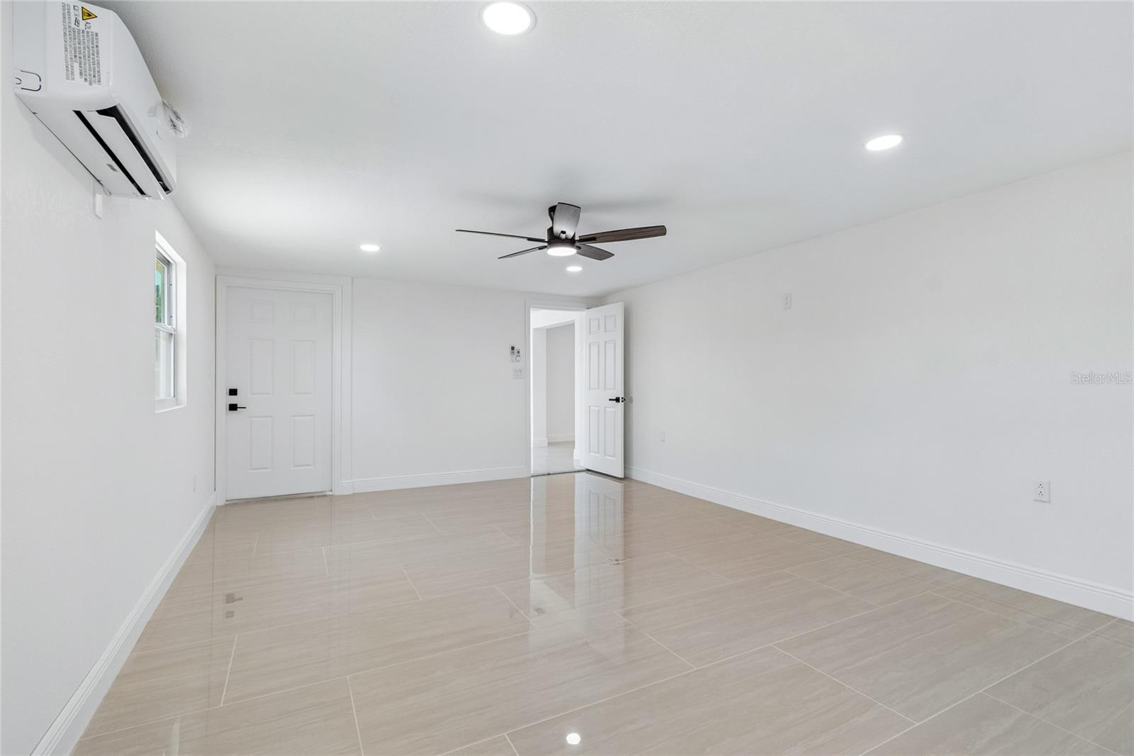 1467 Classic Dr Property Photo 47