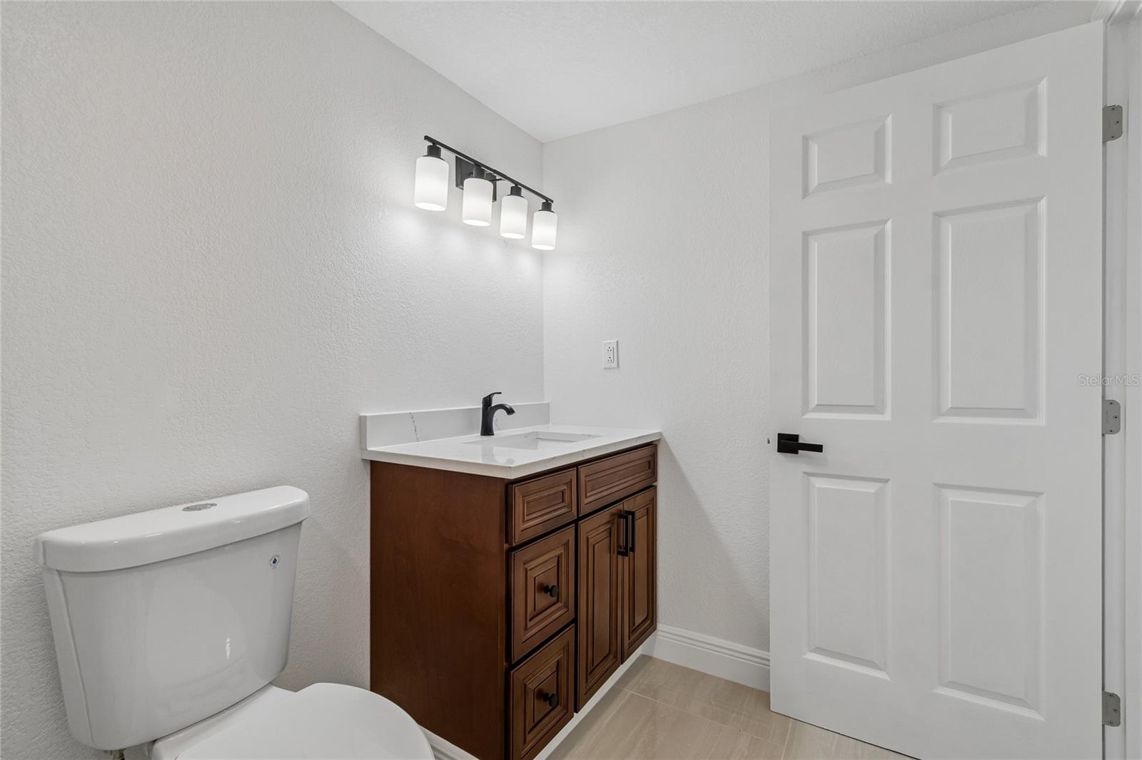 1467 Classic Dr Property Photo 52