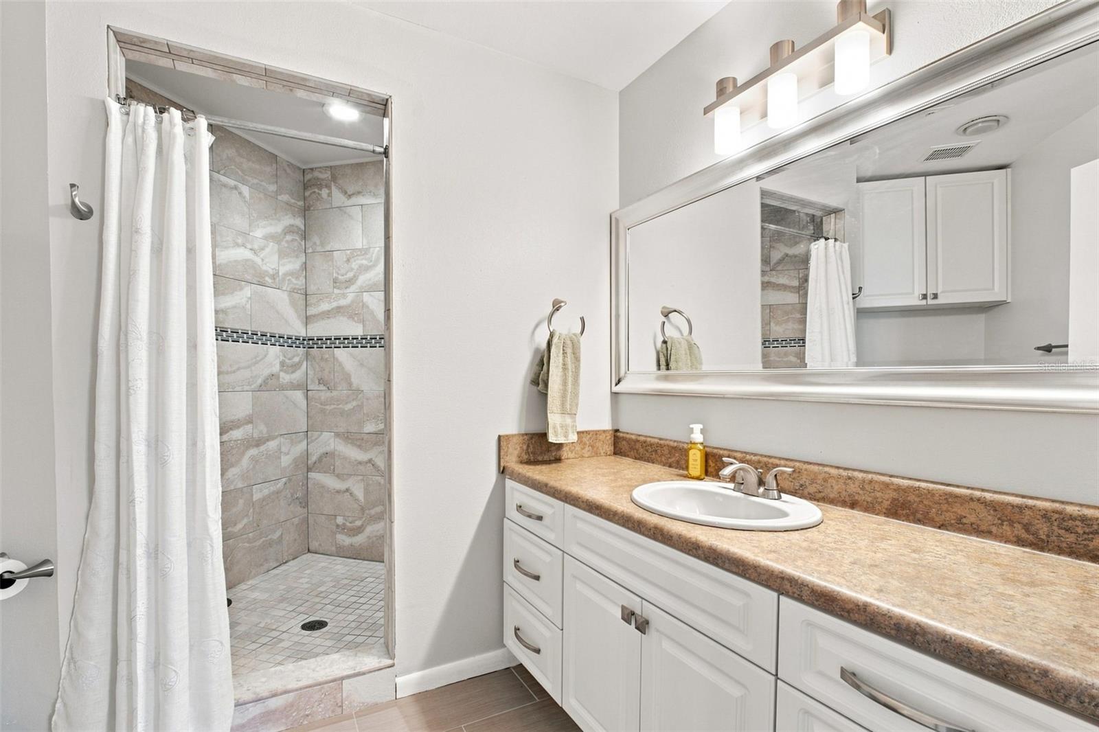3588 Indigo Pond Dr #12 Property Photo 25