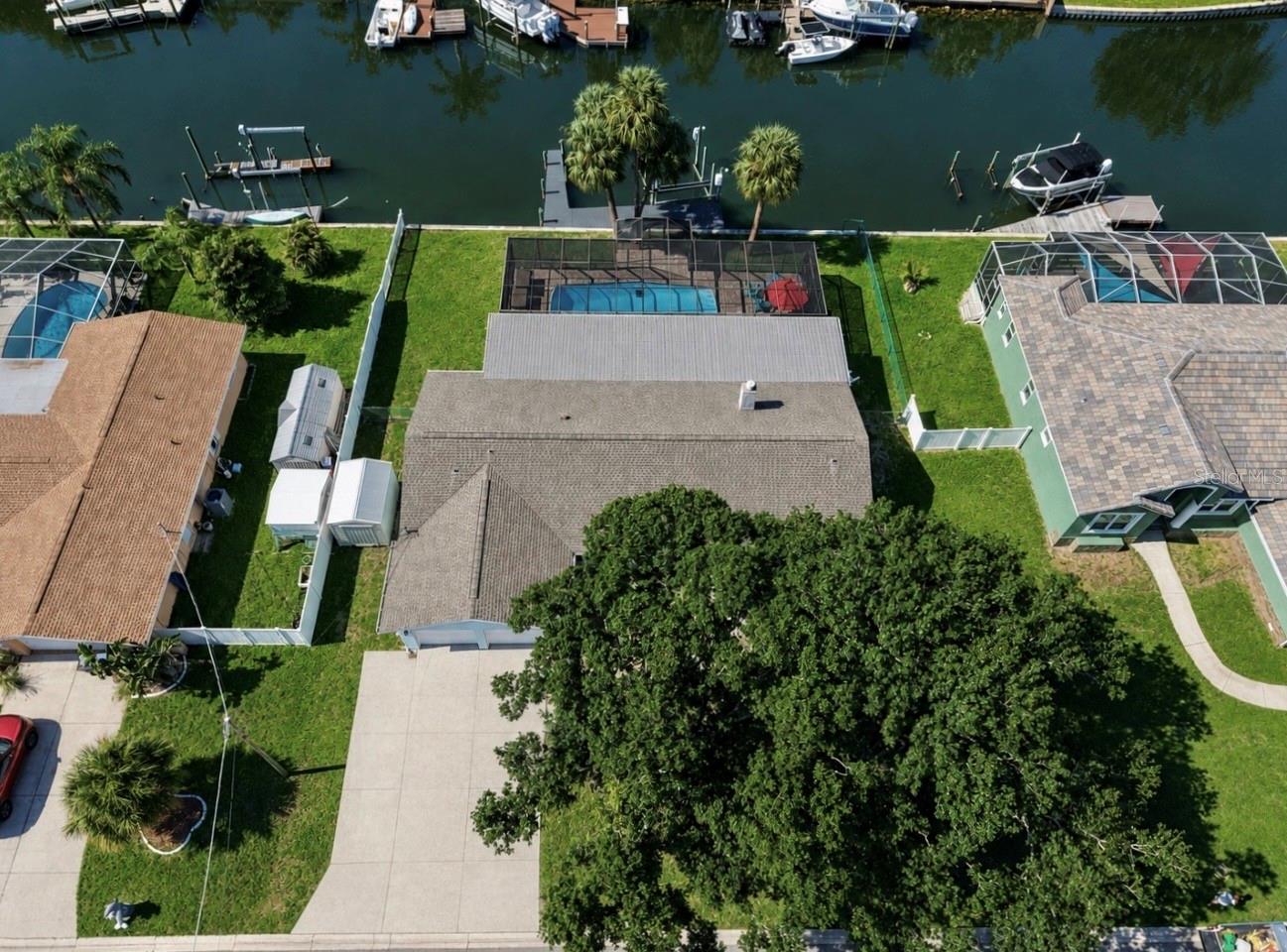 708 Spanish Main Dr Property Photo 7