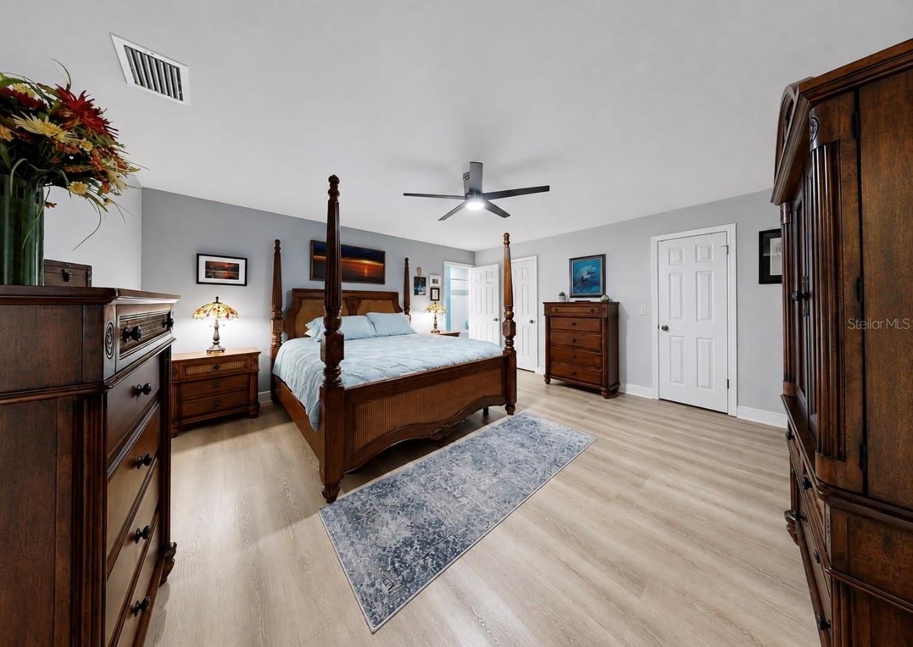 708 Spanish Main Dr Property Photo 31