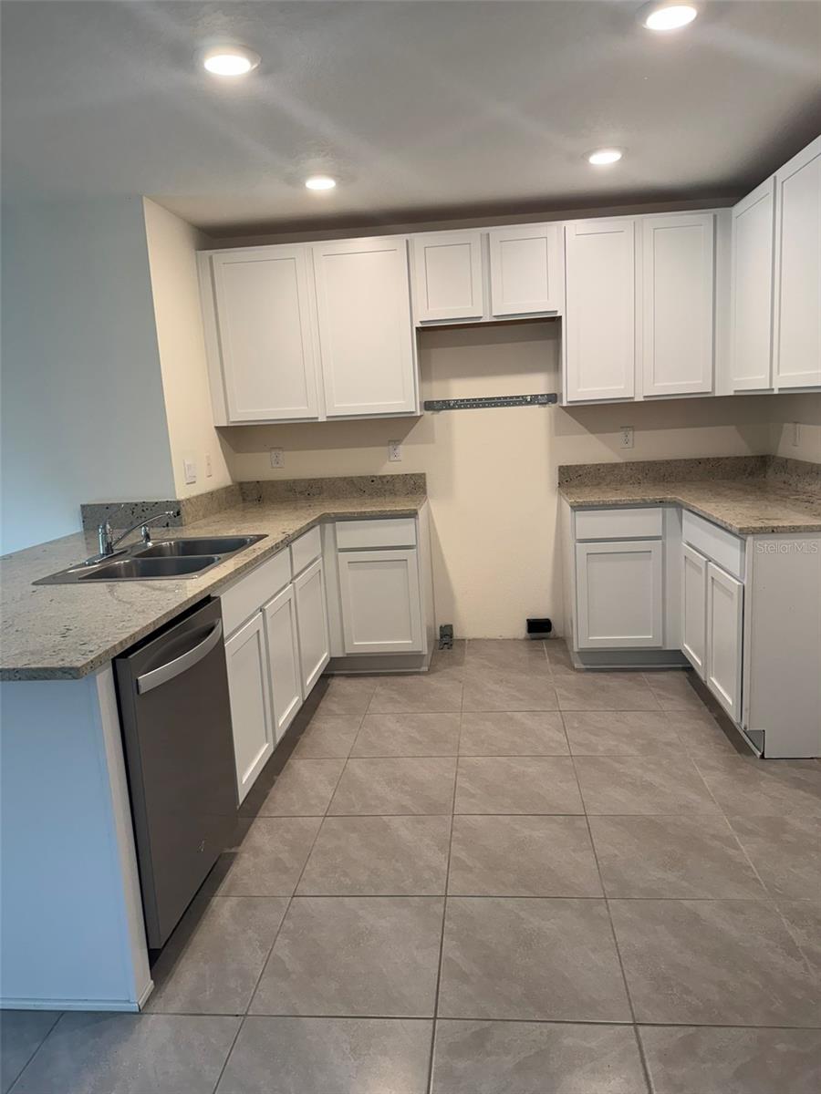 1663 Hazy Sea Dr Property Photo 15