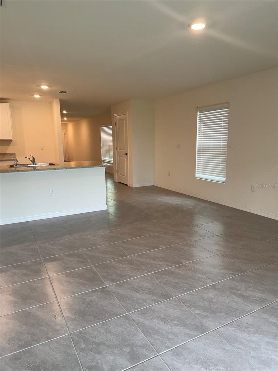 1663 Hazy Sea Dr Property Photo 18
