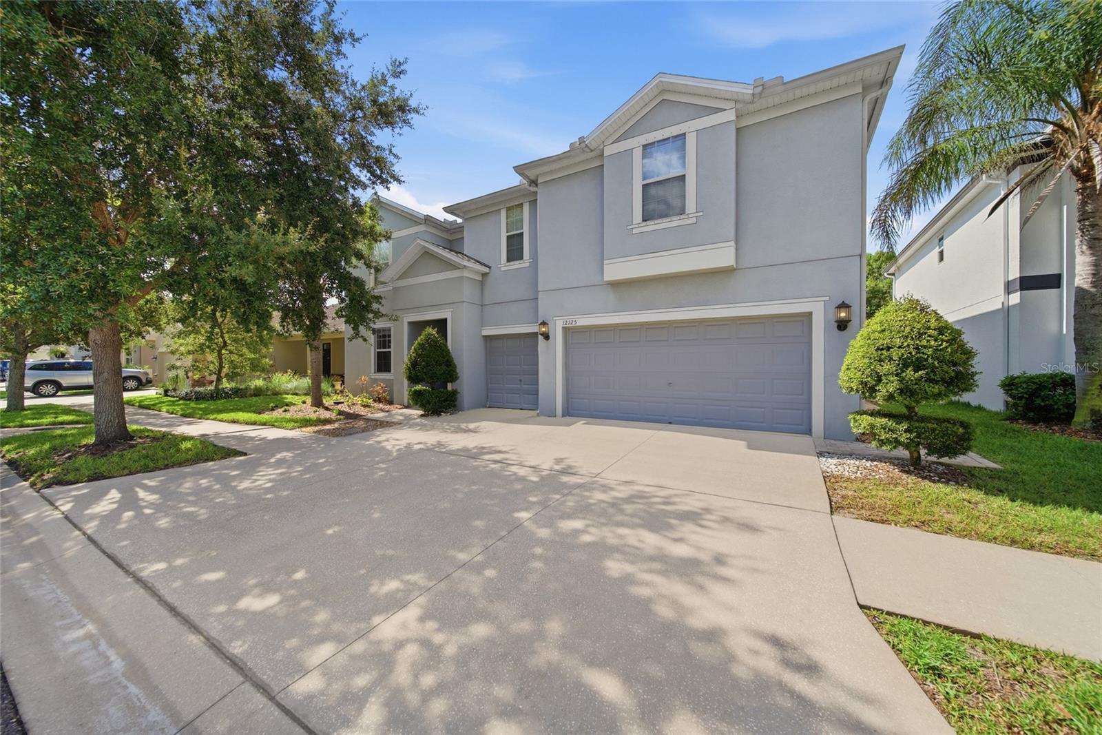 12125 Streambed Dr Property Photo 3