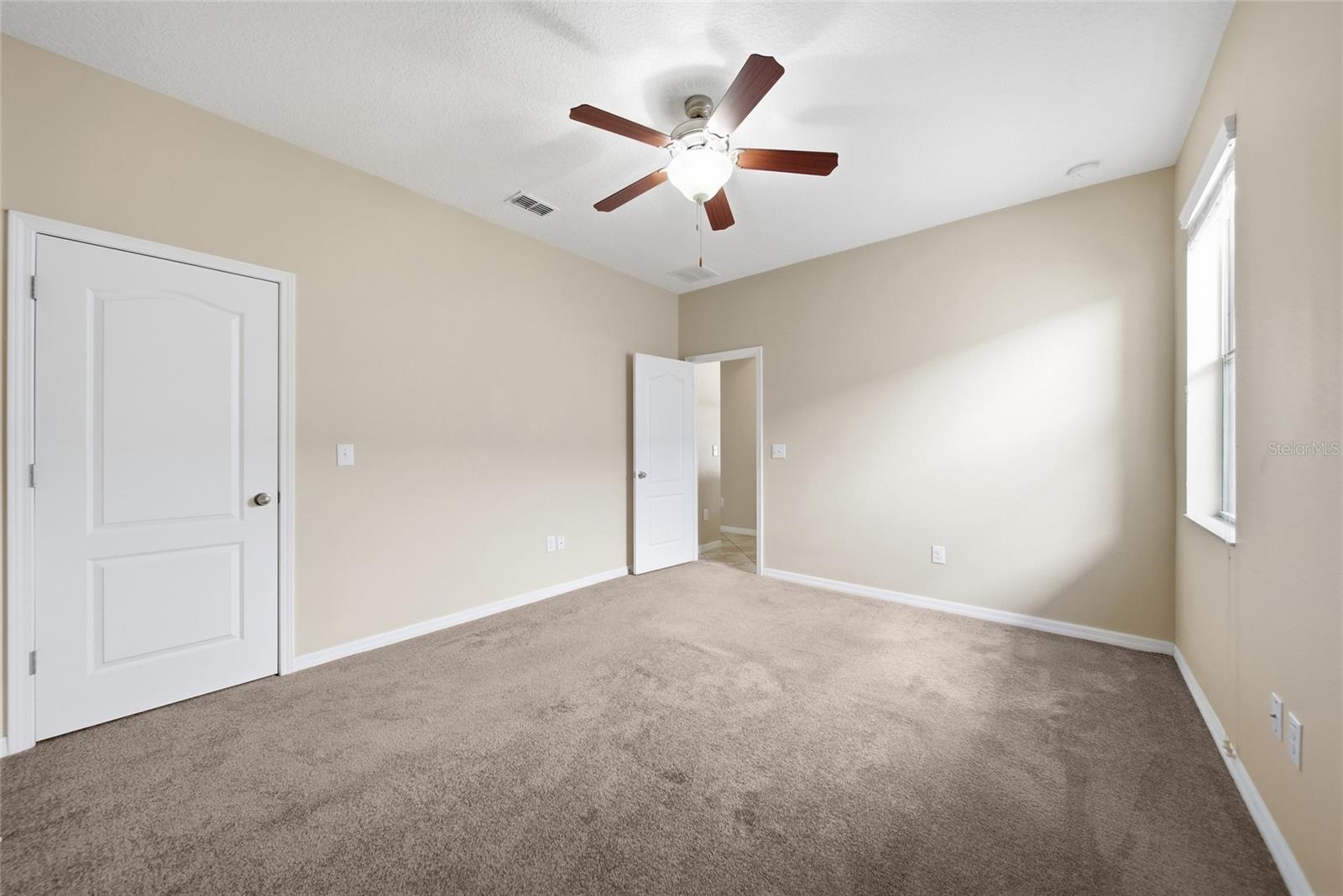 12125 Streambed Dr Property Photo 24